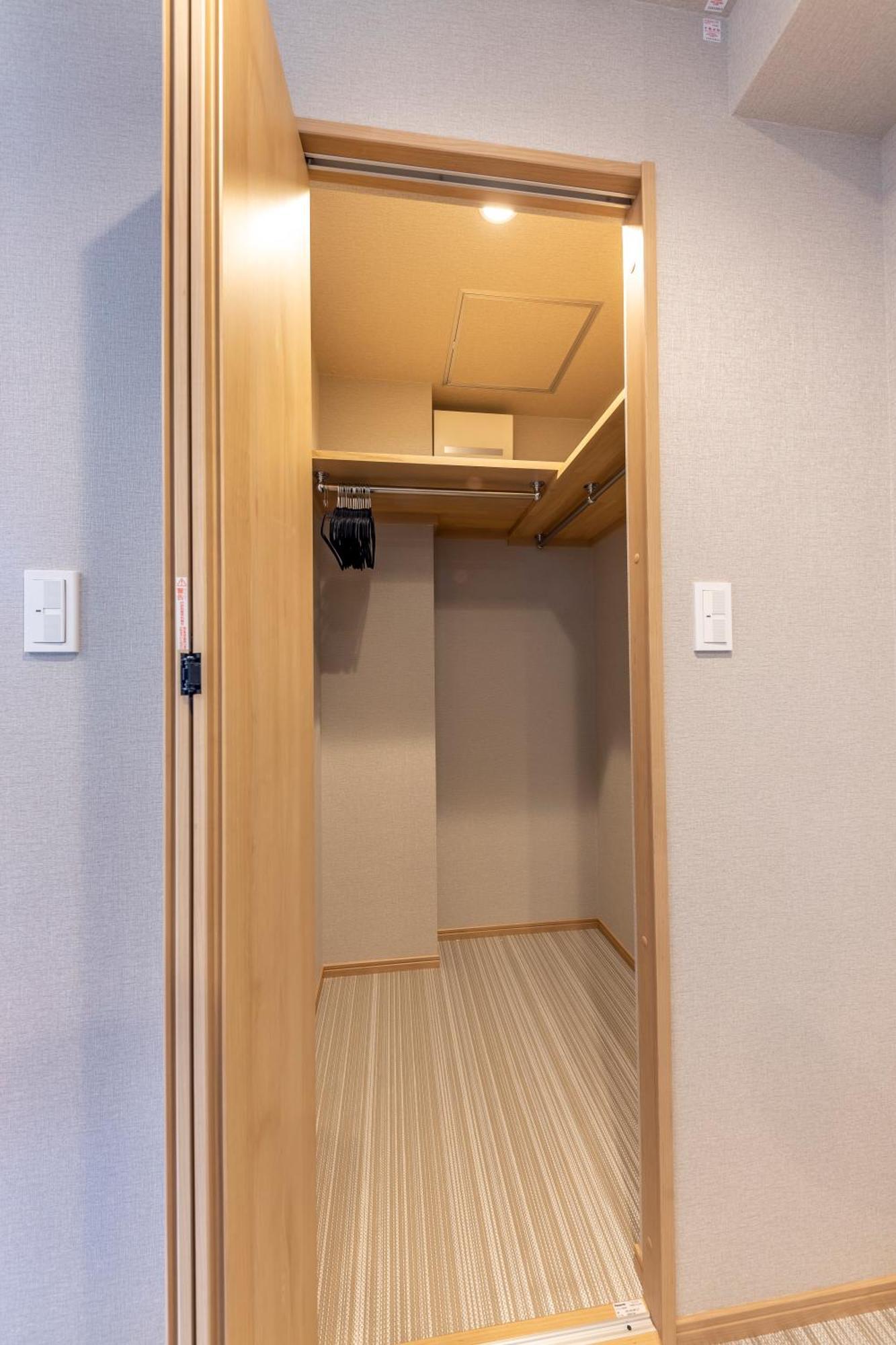 Kyoto Takatsuji Rose Heights Hotel Екстериор снимка